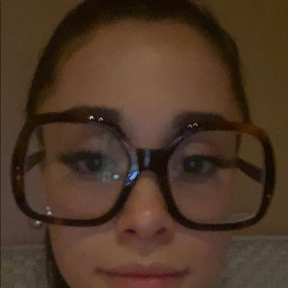 Meet your Posher, Jayda